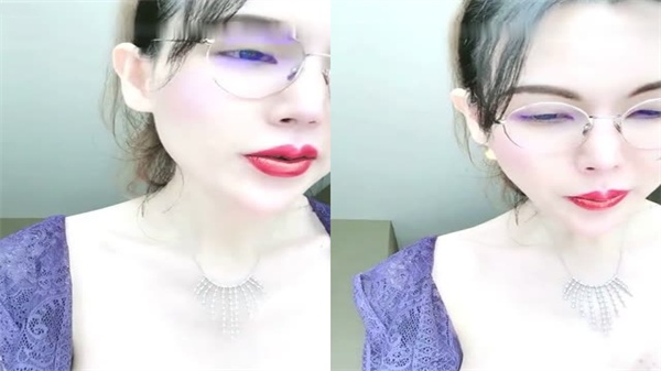 花椒主播人間尤物嫵媚妖嬈，玩弄情趣道具自慰高潮噴水大秀